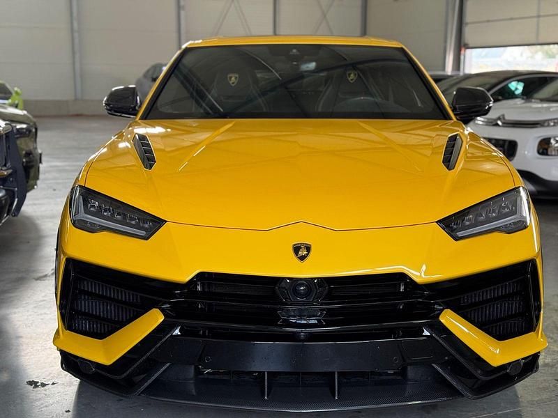 Gebraucht Lamborghini Urus 666 PS (489 kW) 2024 SUV