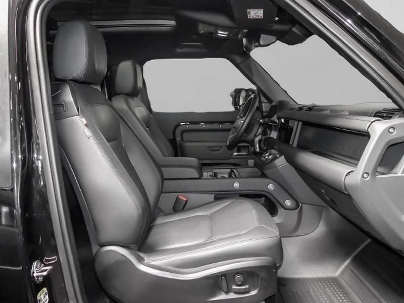 Gebraucht Land Rover Defender SE Dynamic 249 PS (183 kW) 2023 Schwarz SUV