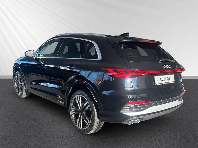 Neu Audi Q5 Sport 204 PS (150 kW) 2025 Schwarz SUV