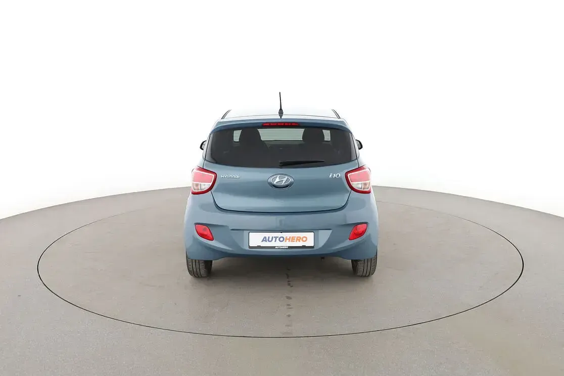 Gebraucht Hyundai i10 Passion 87 PS (63 kW) 2016 Blau Kleinwagen