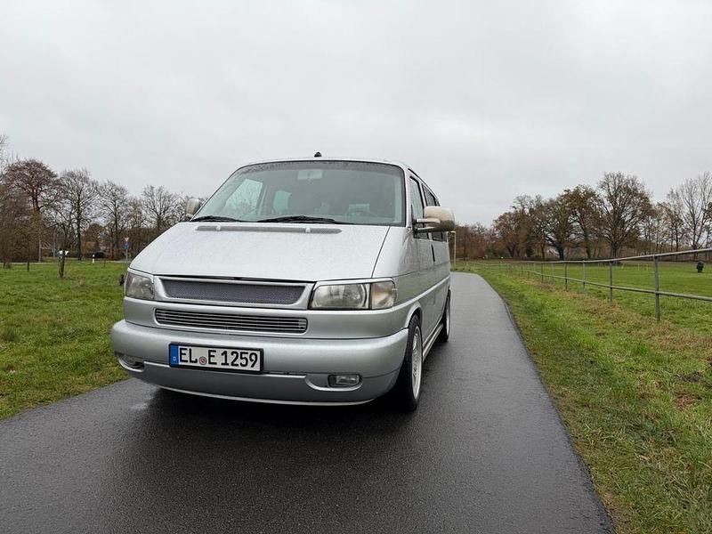 Silber Gebraucht 2001 VW T4 Van | 16.499 € - Bild 1/4