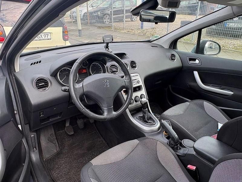 Gebraucht Peugeot 308 Sport 120 PS (88 kW) 2008 Grau Limousine