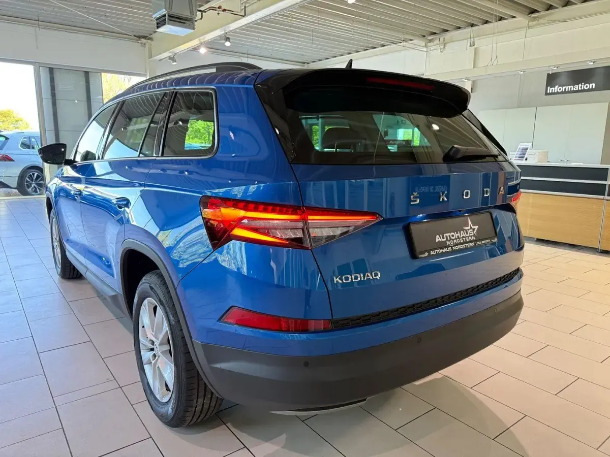 Gebraucht Skoda Kodiaq Ambition 150 PS (110 kW) 2024 Blau SUV