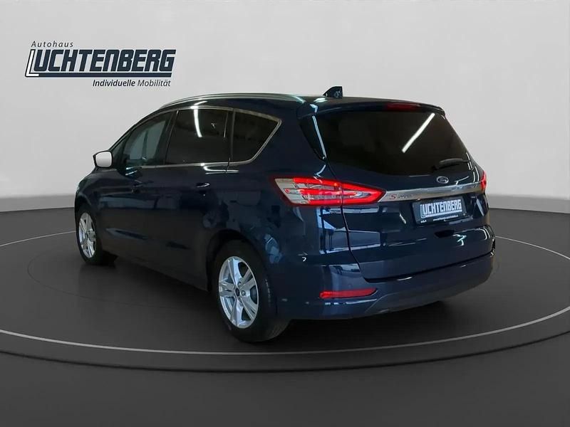 Gebraucht Ford S-MAX Titanium 190 PS (139 kW) 2023 Blau Van / Kleinbus