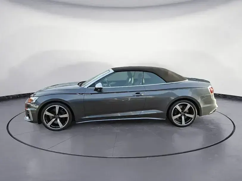 Gebraucht Audi S5 Ambiente 354 PS (260 kW) 2024 Grau Cabrio