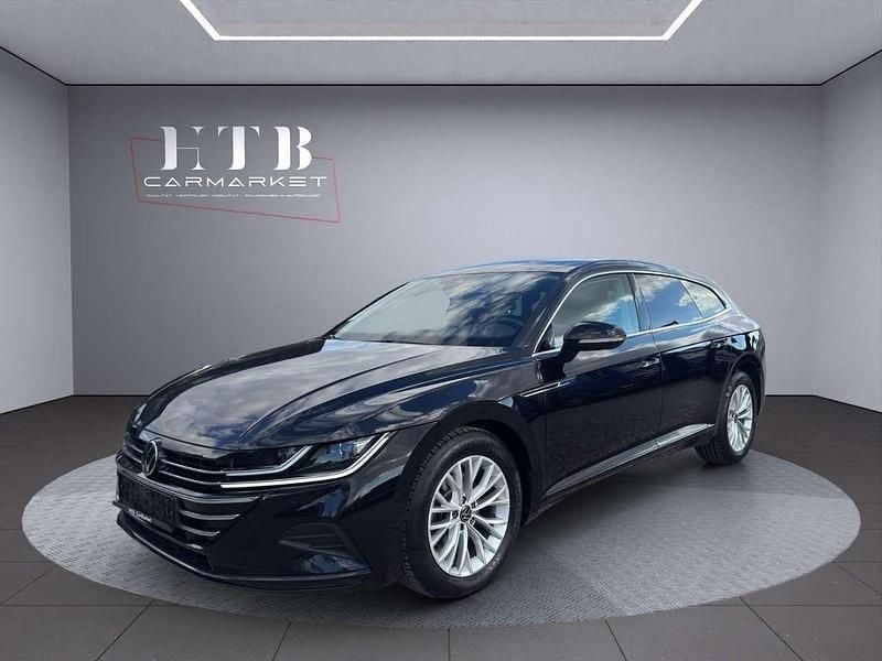 Deep black perleffekt (metallic) Gebraucht 2023 VW Arteon Kombi | 26.790 € (Superpreis) - Bild 1/4