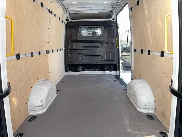 Gebraucht VW Crafter 140 PS (102 kW) 2021 Weiss Van