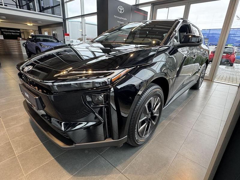 Neu Toyota bZ4X 164 kW (224 PS) 2026 Schwarz SUV
