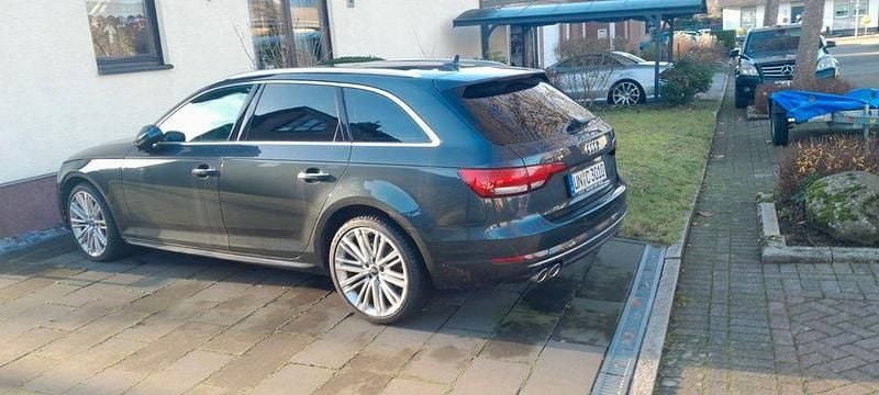 Gebraucht Audi A4 Ambiente 190 PS (139 kW) 2016 Grau Kombi