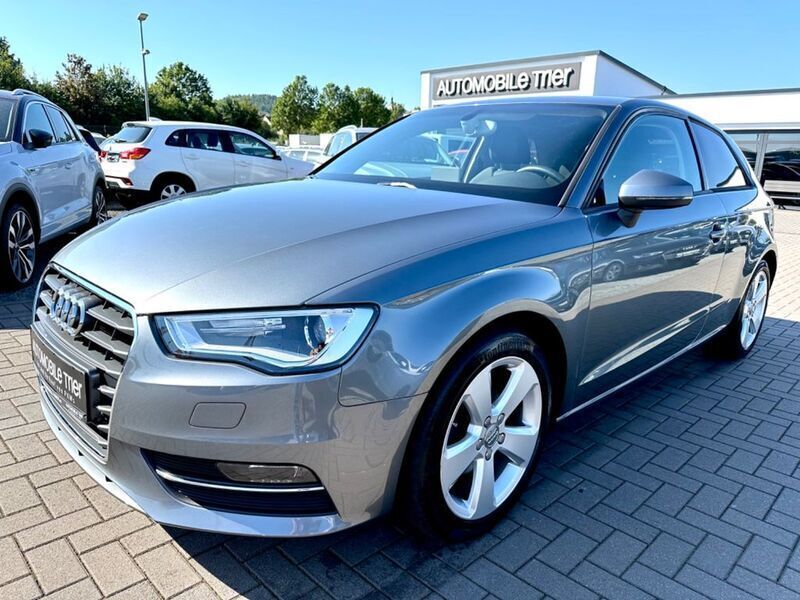 Grau Gebraucht 2014 Audi A3 Ambition Kleinwagen | 10.990 € (Guter Preis) - Bild 1/4