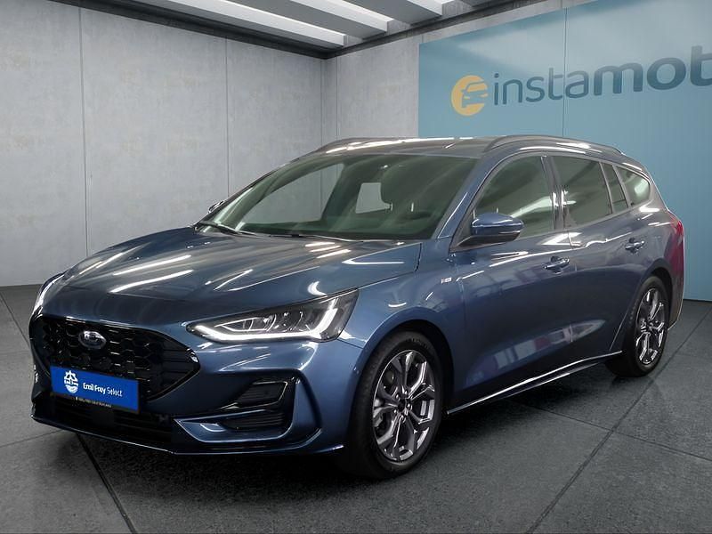 Blau Gebraucht 2024 Ford Focus Kombi | 25.399 € (Fairer Preis) - Bild 1/4