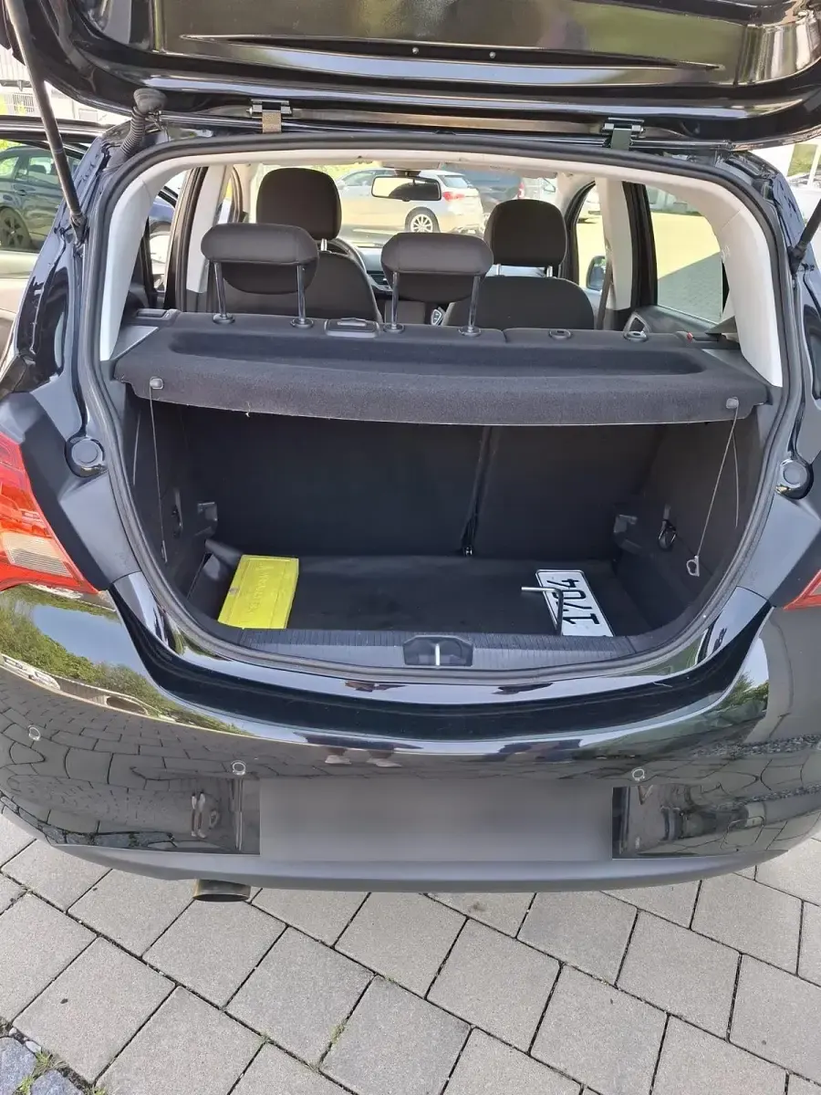 Gebraucht Opel Corsa 90 PS (66 kW) 2019 Schwarz Kleinwagen