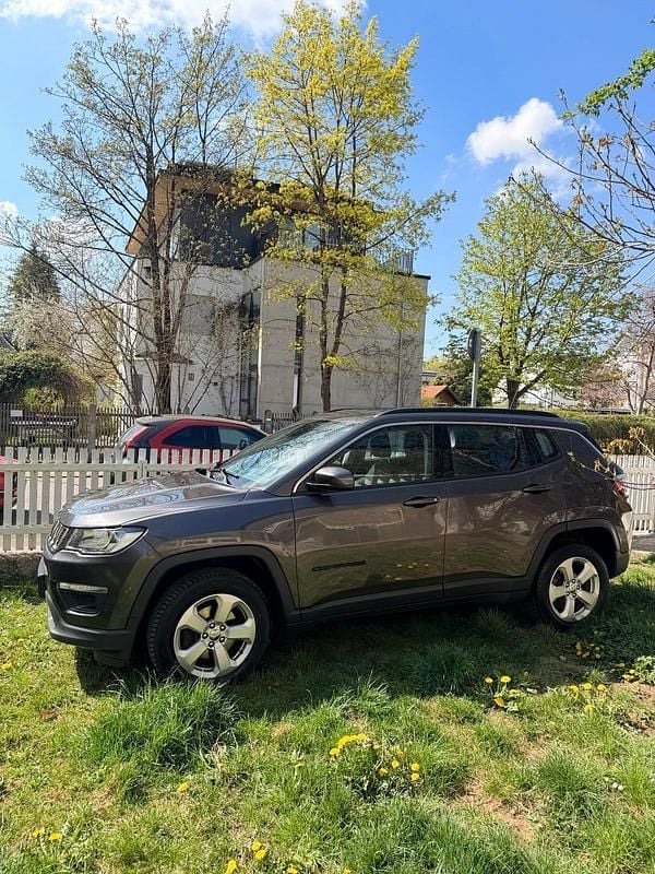 Gebraucht Jeep Compass 140 PS (102 kW) 2019 SUV