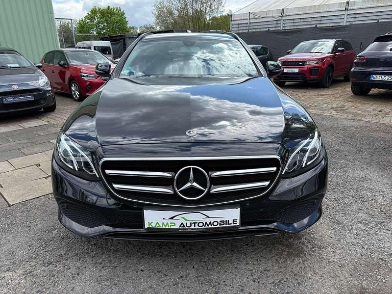 Usata Mercedes E200 197 CV (144 kW) 2019 Nero Station wagon
