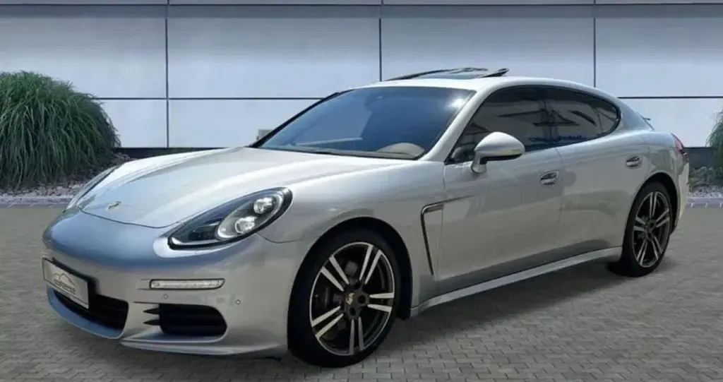 Gebraucht Porsche Panamera 310 PS (228 kW) 2014 Silber Kleinwagen