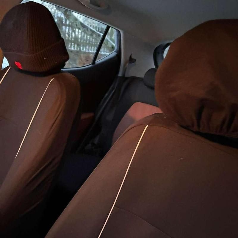 Gebraucht Hyundai i10 87 PS (63 kW) 2015 Grau Kleinwagen