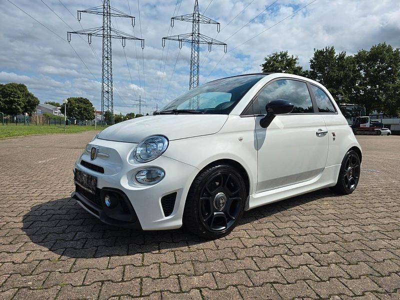 Weiß Gebraucht 2020 Abarth 500C Cabrio | 19.500 € (Etwas zu teuer) - Bild 1/4