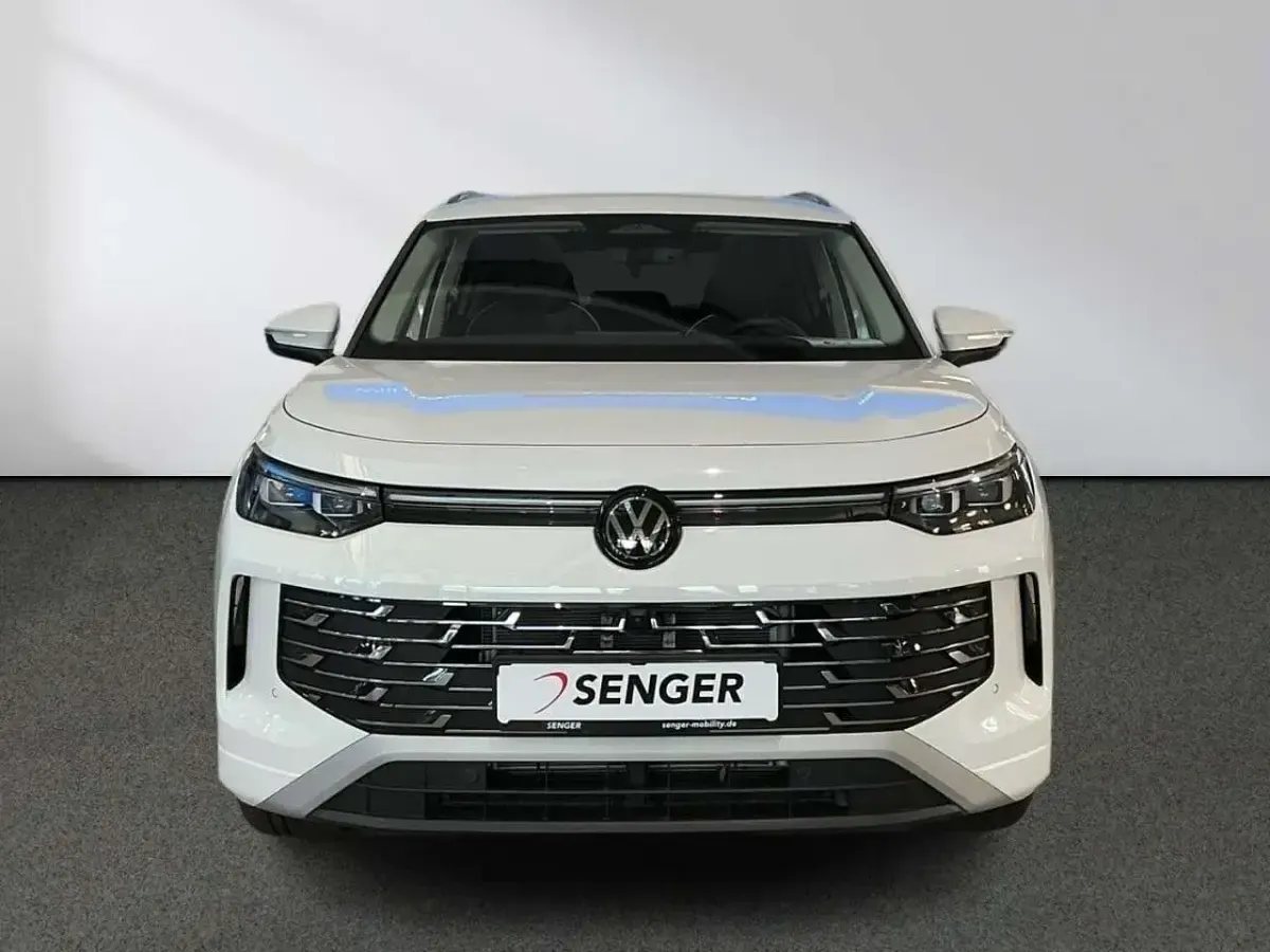 Gebraucht VW Tayron Elegance 272 PS (200 kW) 2026 Pure white SUV