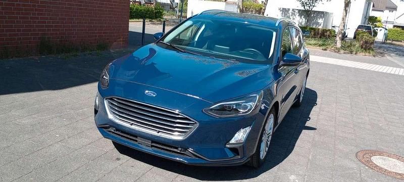 Usata Ford Focus 151 CV (111 kW) 2020 Blu Station wagon
