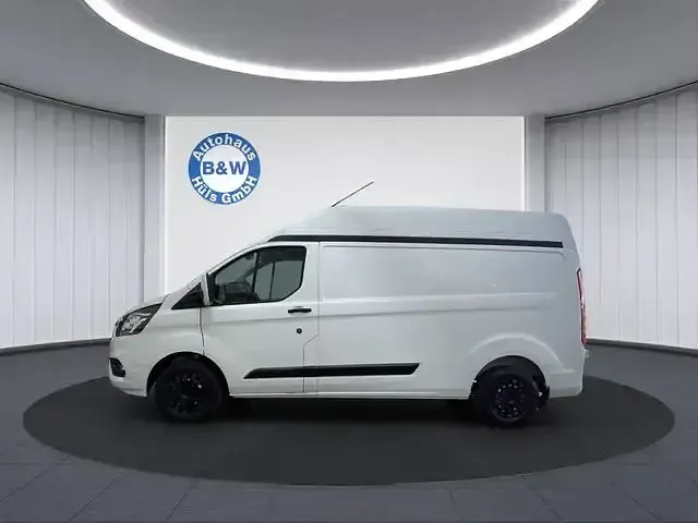Gebraucht Ford Transit Custom 131 PS (96 kW) 2021 Frostweiß Van / Kleinbus