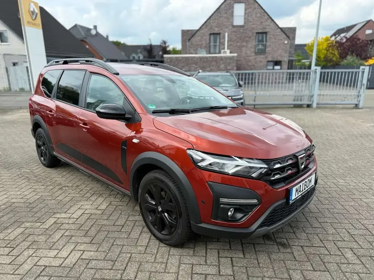 Gebraucht Dacia Jogger Extreme 101 PS (74 kW) 2022 Braun Van / Kleinbus