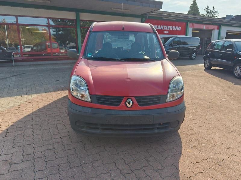 Rot Gebraucht 2008 Renault Kangoo Campus Van / Kleinbus | 2.990 € (Guter Preis) - Bild 1/4