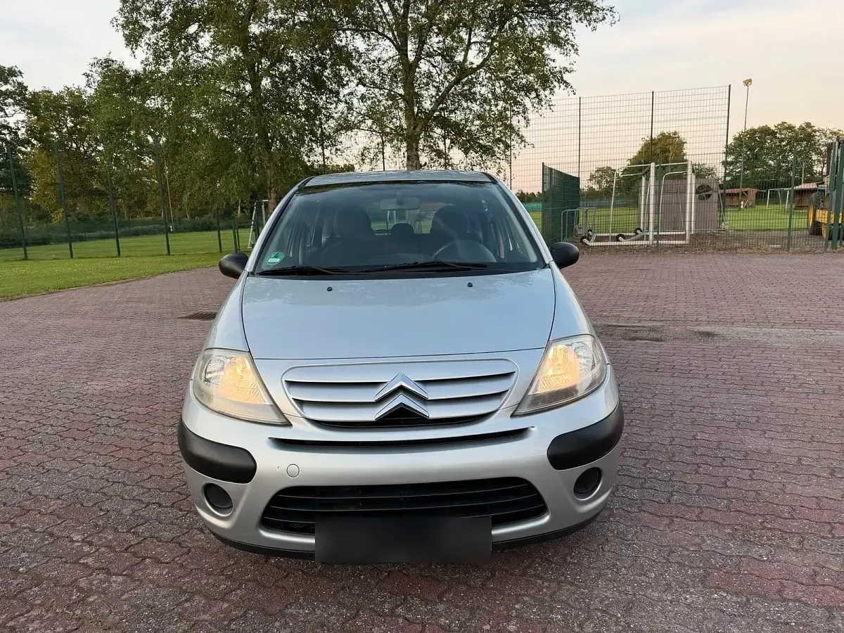 Gebraucht Citroën C3 60 PS (44 kW) 2006 Grau Limousine