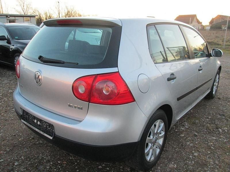 Gebraucht VW Golf IV Comfortline 116 PS (85 kW) 2003 Silber Limousine