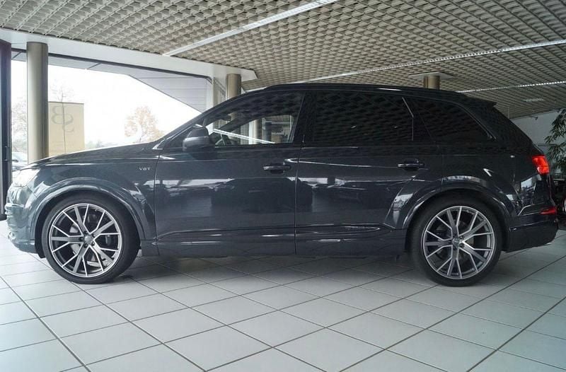 Grau Gebraucht 2017 Audi SQ7 Premium SUV | 33.999 € (Superpreis) - Bild 1/4