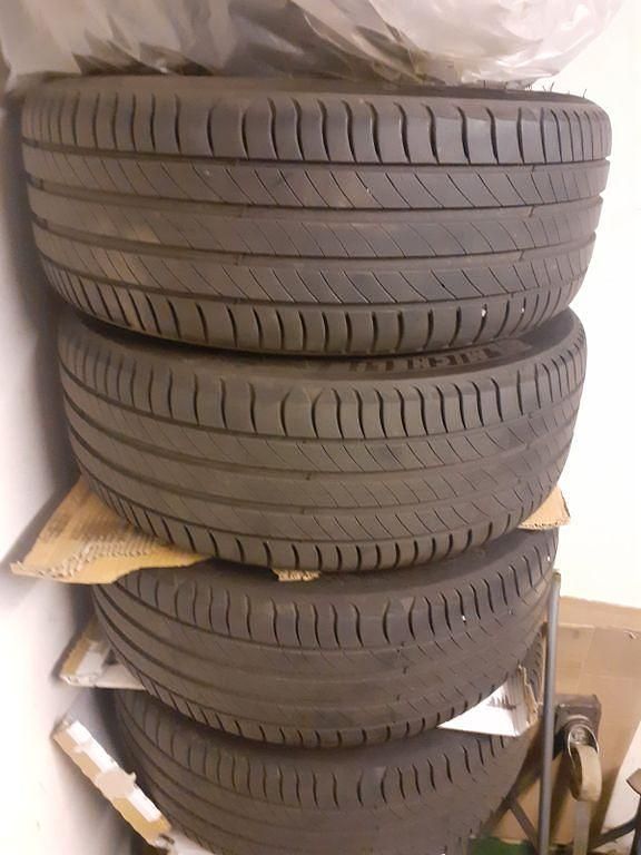 Gebraucht Skoda Superb Active 140 PS (102 kW) 2015 Schwarz Kombi