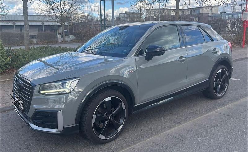 Gebraucht Audi Q2 Edition .1 116 PS (85 kW) 2018 Grau SUV