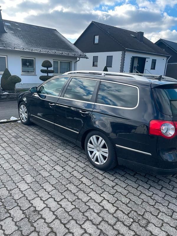Gebraucht VW Passat 170 PS (125 kW) 2007 Schwarz Kombi