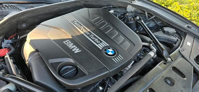 Schwarz Gebraucht 2013 BMW 530 Kombi | 8.500 € (Guter Preis) - Bild 1/4