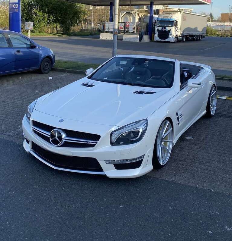 Weiß Gebraucht 2012 Mercedes SL63 AMG AMG Cabrio | 47.900 € (Superpreis) - Bild 1/4