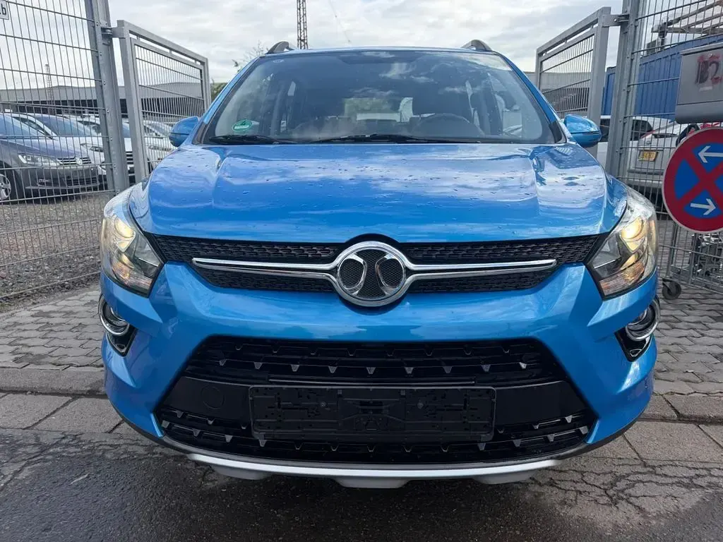 Gebraucht Baic X25 111 PS (81 kW) 2018 Blau Van / Kleinbus