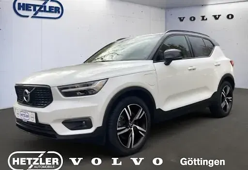 Gebraucht Volvo XC40 R-Design 261 PS (191 kW) 2021 Crystal white / metallic SUV