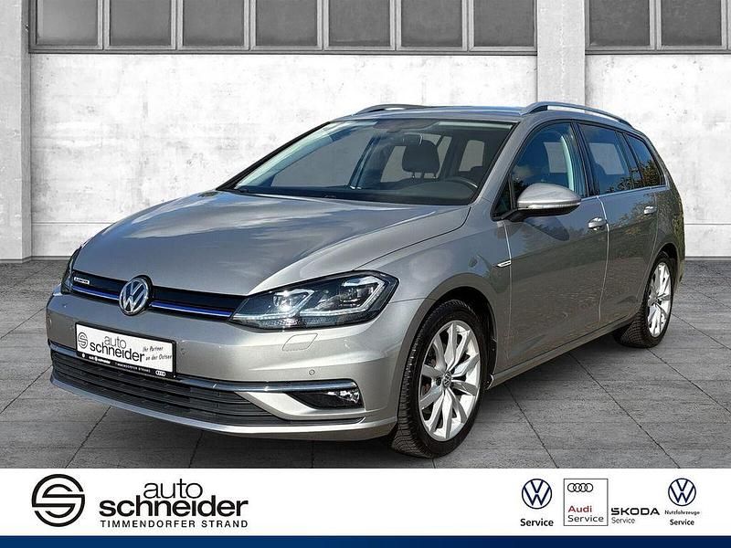 Silber Gebraucht 2019 VW Golf VII Highline Limousine | 19.980 € (Fairer Preis) - Bild 1/4