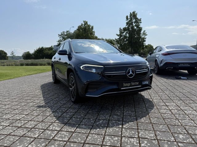 Gebraucht Mercedes EQA250 AMG line 139 kW (189 PS) 2022 Blau SUV