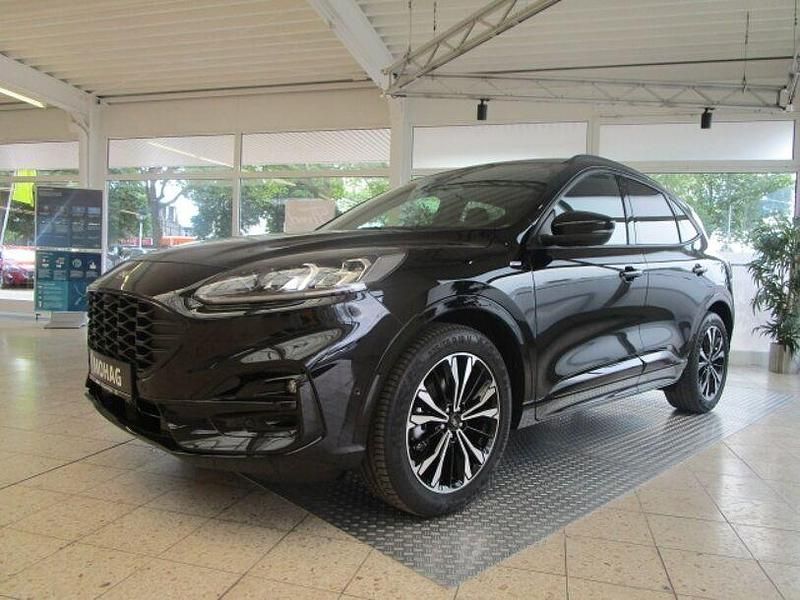 Gebraucht Ford Kuga ST-Line X 150 PS (110 kW) 2022 Schwarz SUV