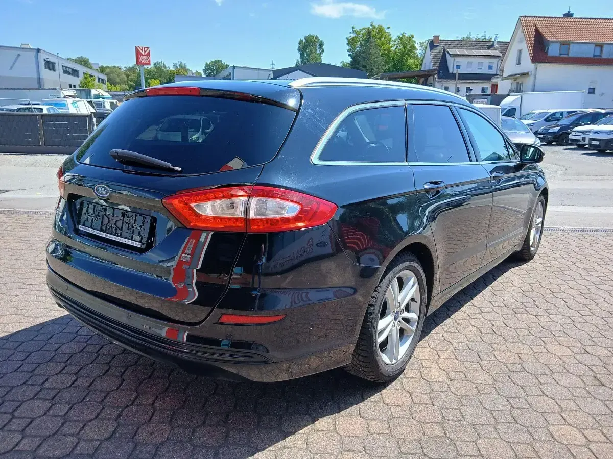 Usata Ford Mondeo Titanium 160 CV (117 kW) 2019 Nero Station wagon