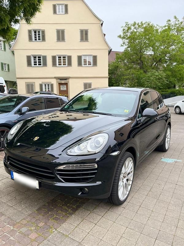 Schwarz Gebraucht 2011 Porsche Cayenne SUV | 15.999 € (Fairer Preis) - Bild 1/4