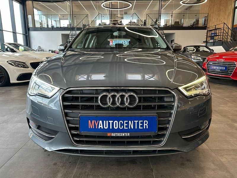 Gebraucht Audi A3 Ambition 150 PS (110 kW) 2013 Monsungrau Limousine