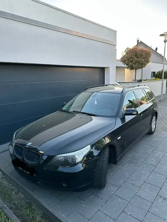 Second-hand BMW 525 192 CP (141 kW) 2004 Negru Break