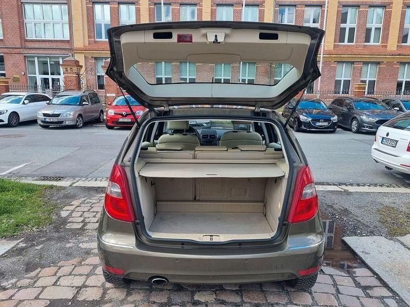 Second-hand Mercedes A160 95 CP (69 kW) 2010 Maro Berlinǎ