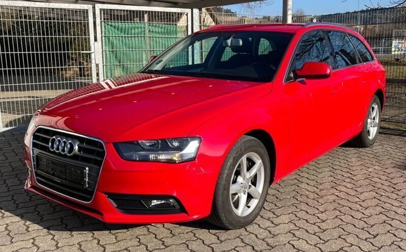 Rot Gebraucht 2015 Audi A4 Ambiente Kombi | 9.790 € (Guter Preis) - Bild 1/4