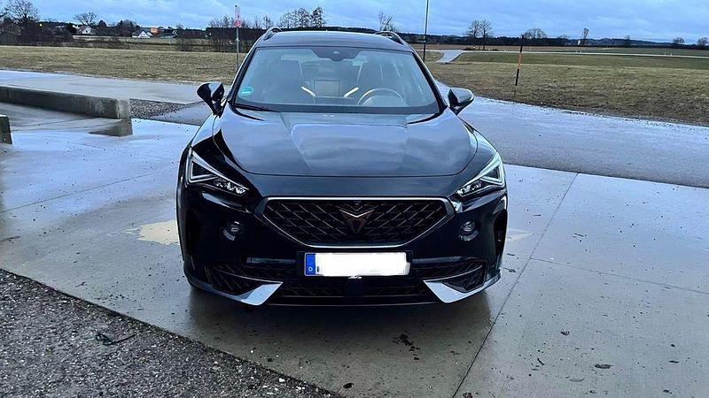 Gebraucht Cupra Formentor 150 PS (110 kW) 2023 Schwarz SUV