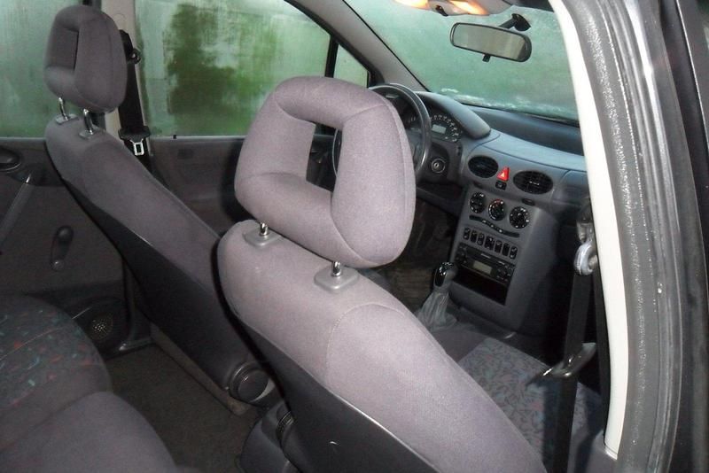 Gebraucht Mercedes A140 82 PS (60 kW) 1999 Schwarz Kleinwagen