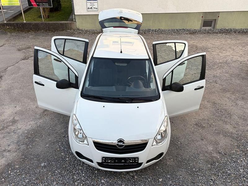 Gebraucht Opel Agila Basis 65 PS (47 kW) 2008 Weiß Kleinwagen