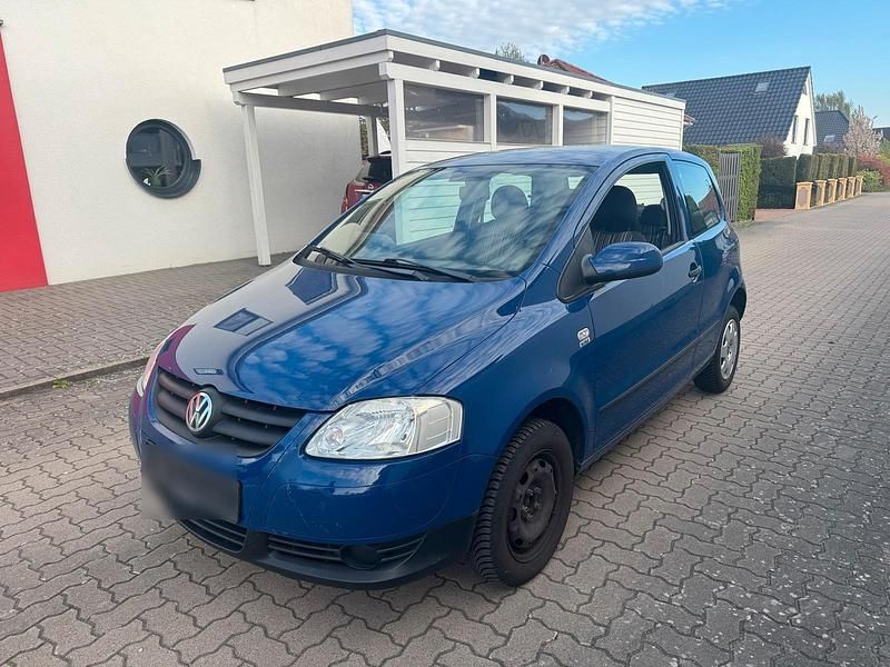 Usata VW Fox 54 CV (39 kW) 2005 Blu Utilitaria