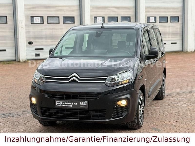 Gebraucht Citroën Berlingo Feel 110 PS (80 kW) 2022 Schwarz Van / Kleinbus